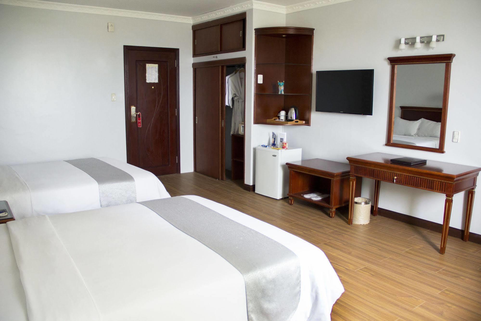 Kingdom Hotel Lima Exterior photo